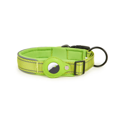 Tracker collar for AirTag worn by a cat